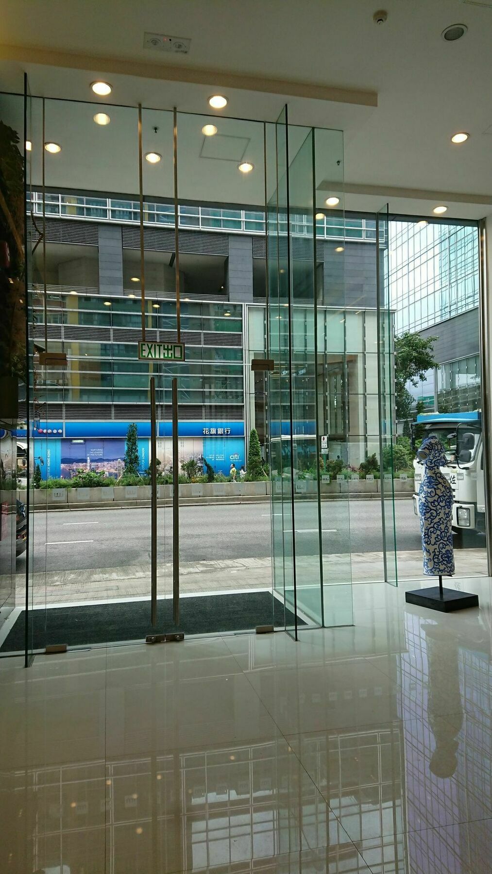 Iw Hotel Хонконг Екстериор снимка